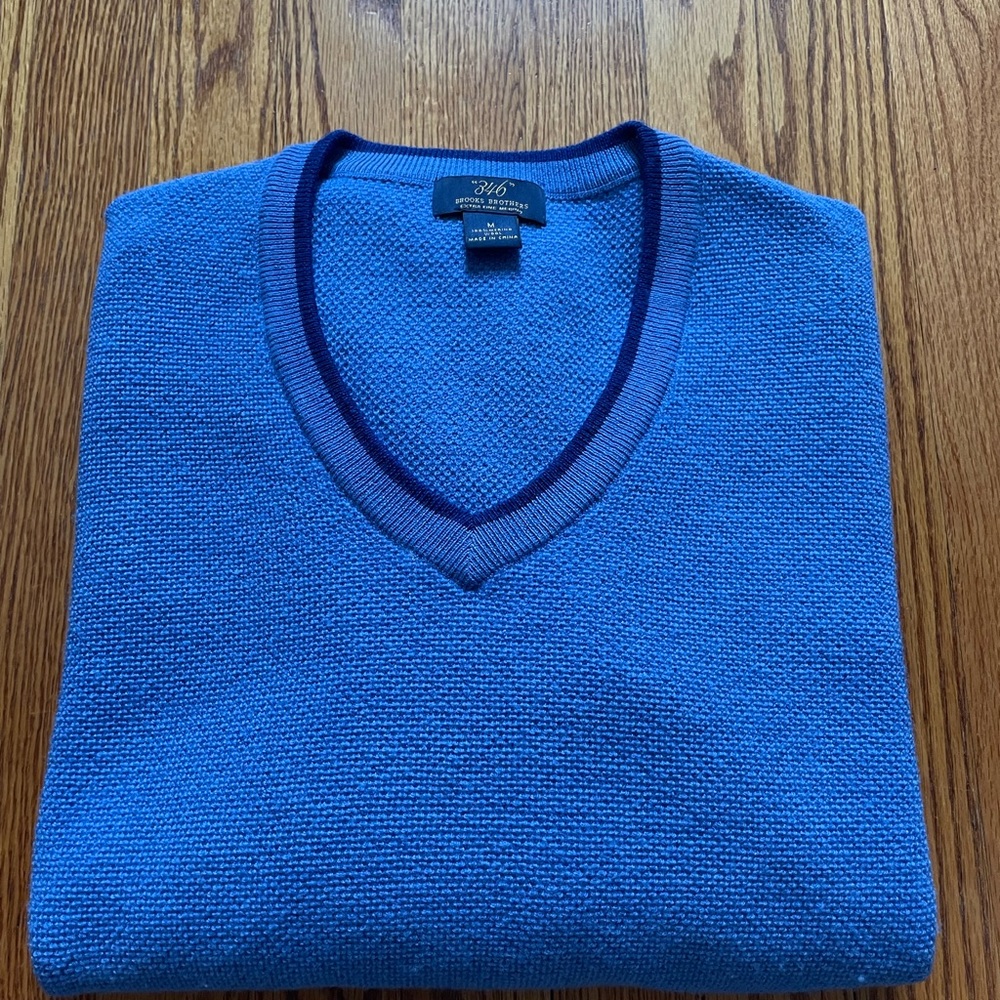 Men’s Brooks Brothers V-neck sweater.